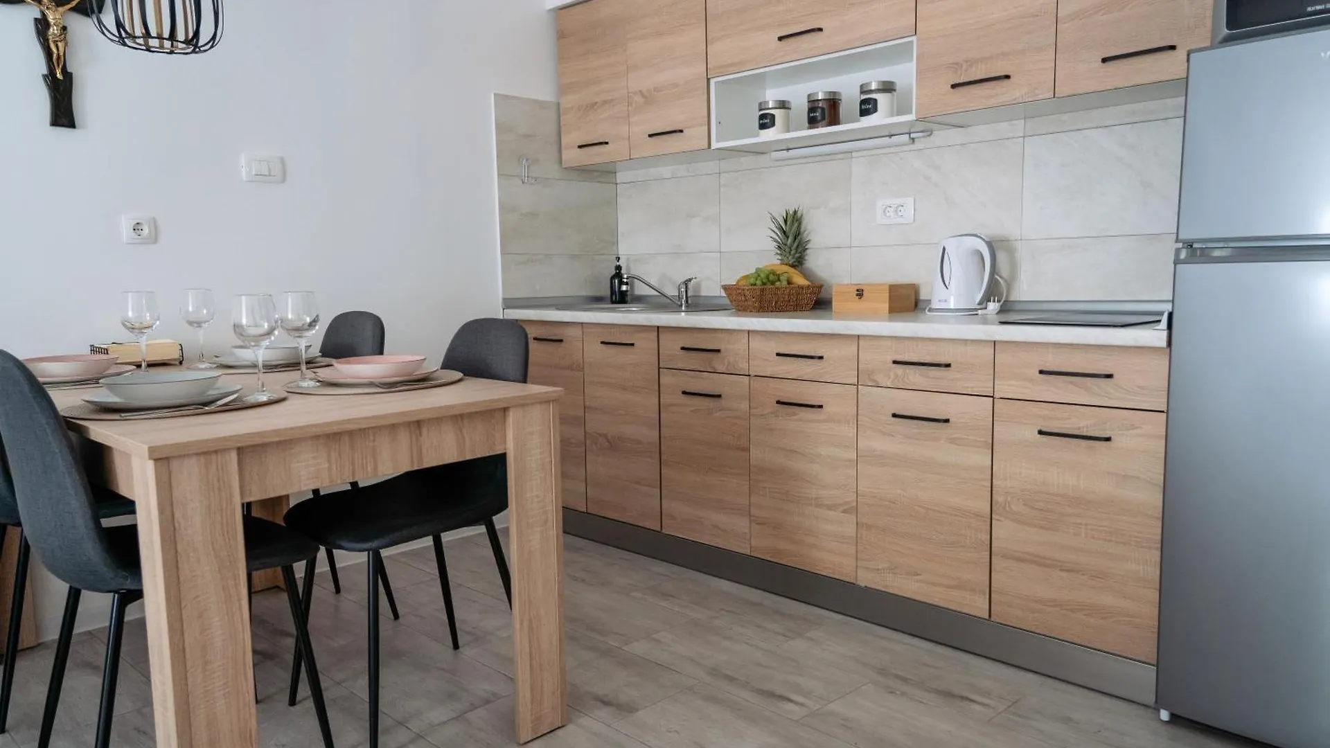 Apartment Angie Kninsko Polje